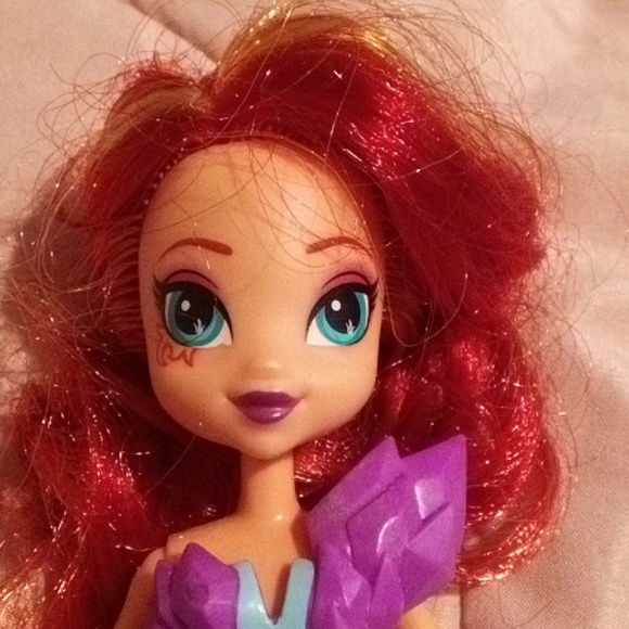 Doll - Picture 2 of 4